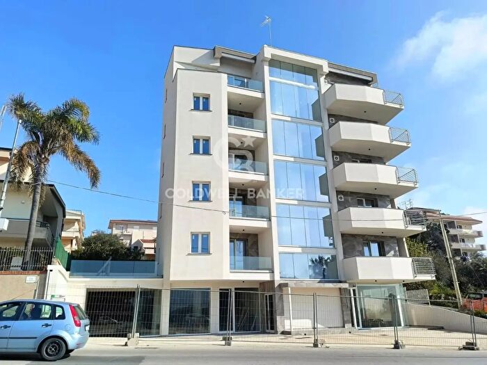 Appartamento quadrilocale in vendita in Via Risorgimento, Modica