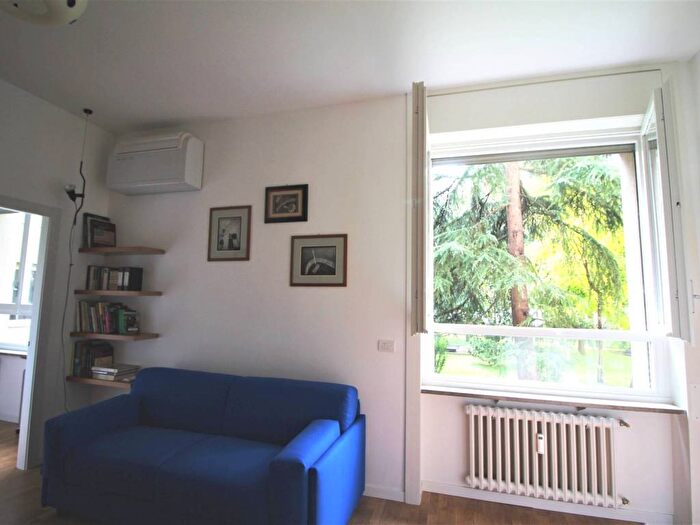 Appartamento bilocale in affitto in Via Monte Rosa, Amendola Buonarroti, Milano