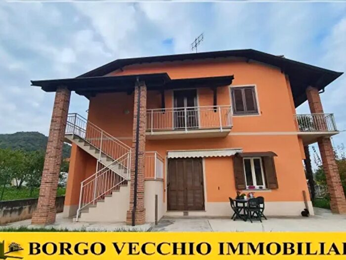 Appartamento trilocale in affitto in Via Chiesa Vallera, Caraglio