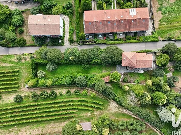 Casa con 6 locali in vendita in Via Clocego, Verona