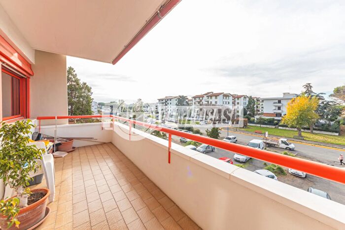 Appartamento con 5 locali in vendita in Via Sergio Angelucci, Cerveteri