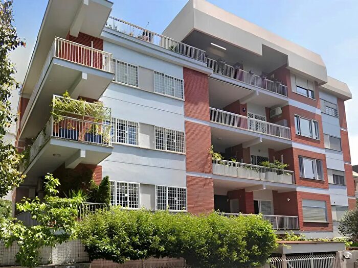 Appartamento bilocale in affitto in Via Festo Avieno, Roma