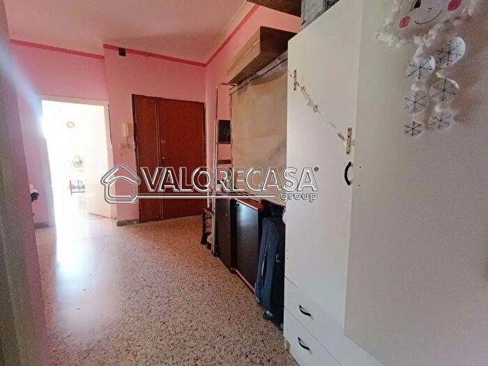 Appartamento quadrilocale in vendita in Via Alfonso Alberghetti, Roma