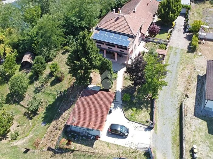 Casa con 5 locali in affitto in Via Pieve, Serravalle Scrivia