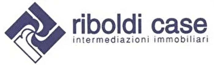 Appartamento con 5 locali in vendita in Verano Brianza