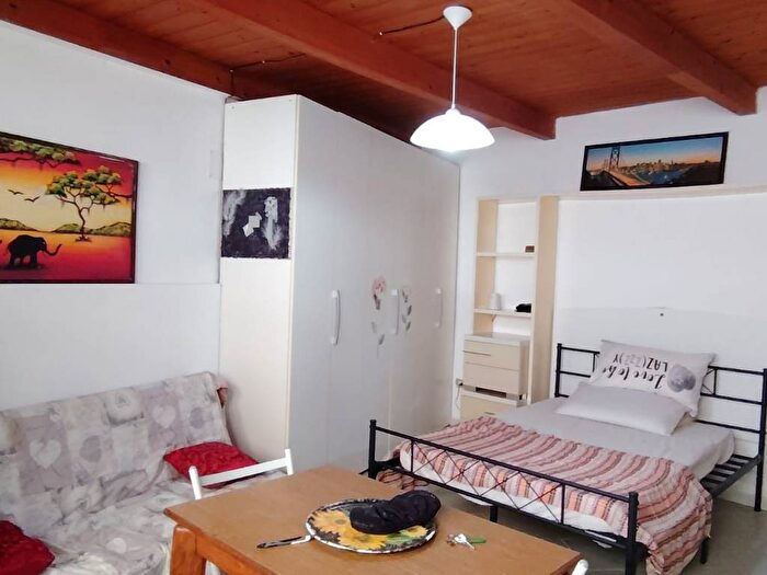 Appartamento monolocale in affitto in Via SArrulloni, Quartiere del Sole, Cagliari