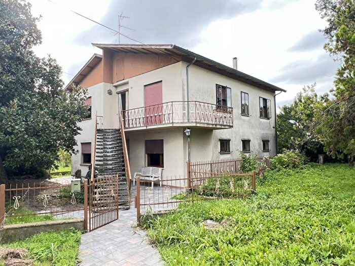 Casa trilocale in vendita in Via Palù Inferiore, Pernumia