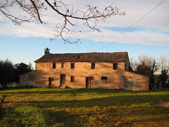 Casa in vendita in Sant'Apollonia, Corinaldo