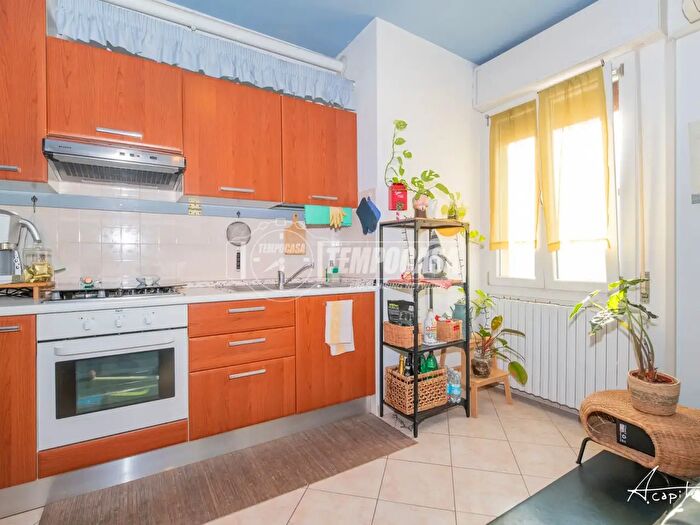 Appartamento bilocale in vendita in Via Puccini, Modena