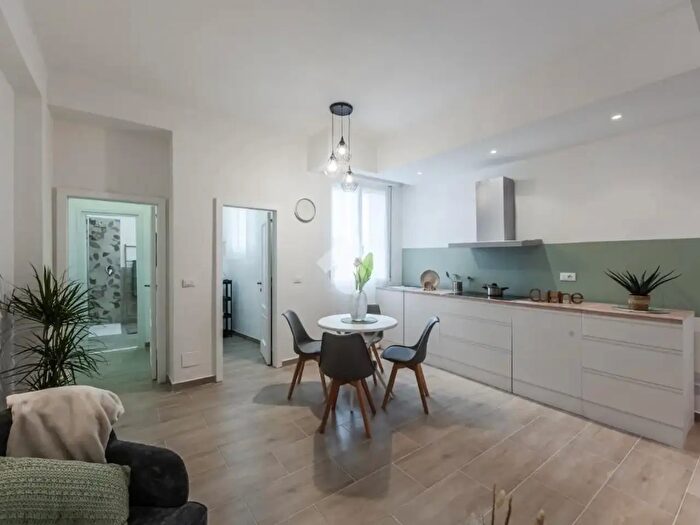 Appartamento trilocale in vendita in Via Aldo Pio Manuzio, Bologna