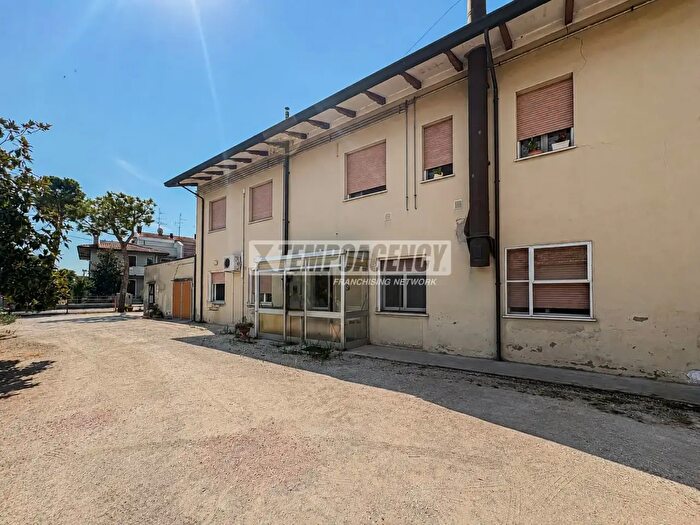Appartamento quadrilocale in vendita in Via Bollana d, Cervia