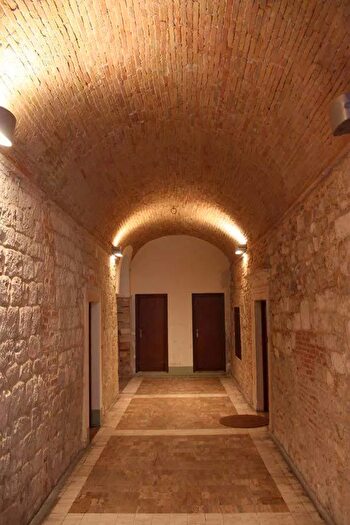 Appartamento con 7 locali in vendita in Ascoli Piceno