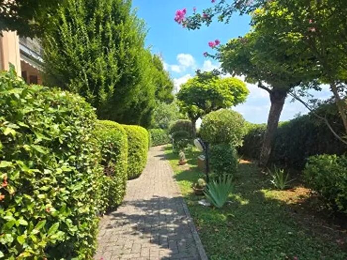 Appartamento con 5 locali in vendita in Reggio nell'Emilia