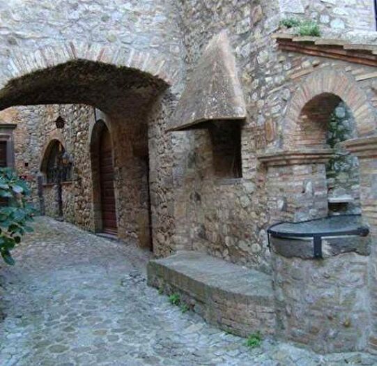 Appartamento con 6 locali in vendita in Castel Viscardo