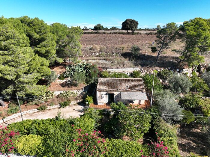 Casa bilocale in vendita in Contrada Cava Ispica, Modica