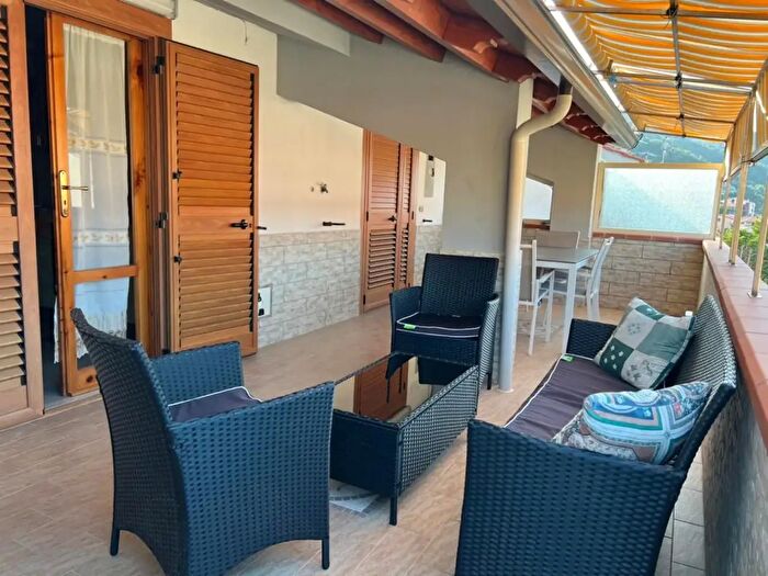 Appartamento trilocale in vendita in Via Piemonte, Guardia Piemontese