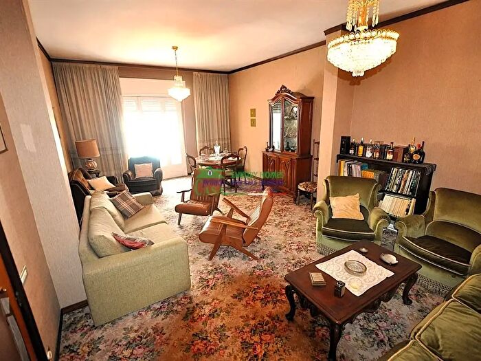 Appartamento con 7 locali in vendita in Ragusa