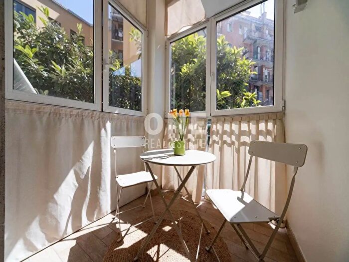 Appartamento monolocale in affitto in Via Cenisio, Milano