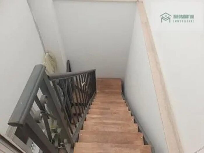 Casa con 5 locali in vendita in Via Livenza Solarino Sr, Solarino