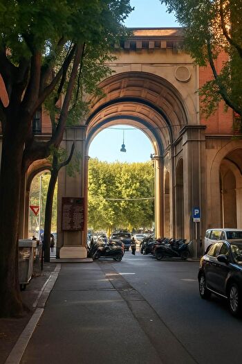 Appartamento trilocale in affitto in Via Gramsci, Bologna