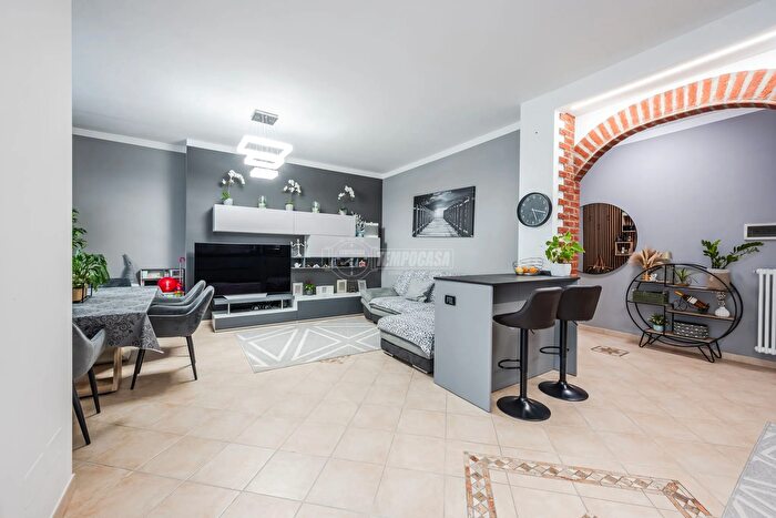 Appartamento trilocale in vendita in Via Giovanni Amendola, Argelato