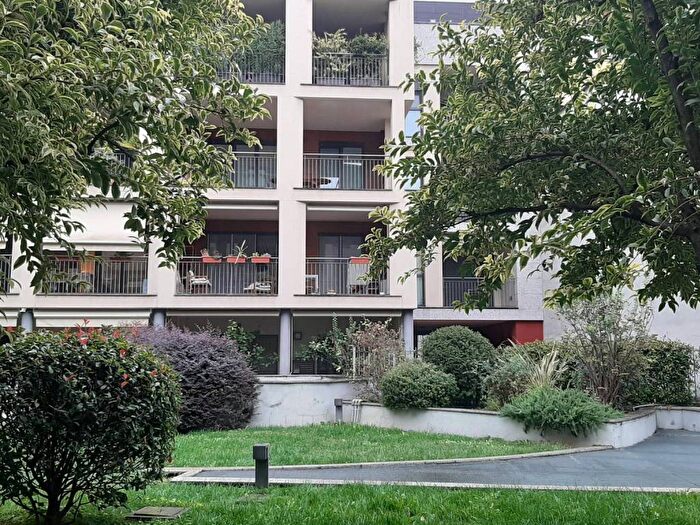Appartamento trilocale in affitto in Via Giovanni Paisiello, Città Studi, Milano