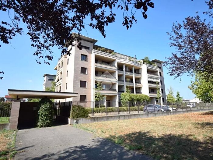Appartamento bilocale in vendita in Via Gran Paradiso, Brugherio