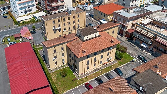 Appartamento trilocale in vendita in Via Filippo Bandiera, Palestrina