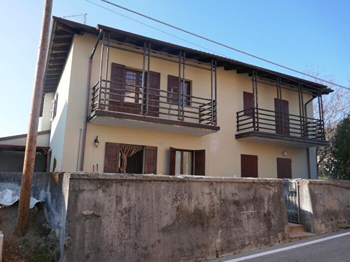 Casa trilocale in vendita in Castelnovo Del Friuli