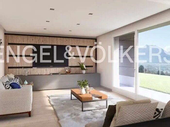 Casa con 5 locali in vendita in Via ai Poggi, Lecco