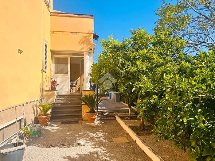 Appartamento quadrilocale in vendita in Via Stabia, SantAntonio Abate