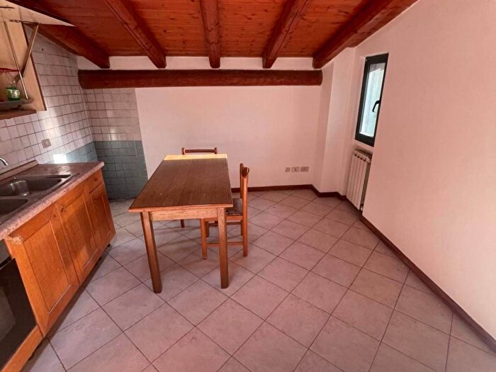 Appartamento bilocale in affitto in Via Tufi, San Sebastiano, Lumezzane