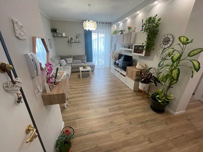 Appartamento trilocale in vendita in Via Alcide De Gasperi, BovisioMasciago