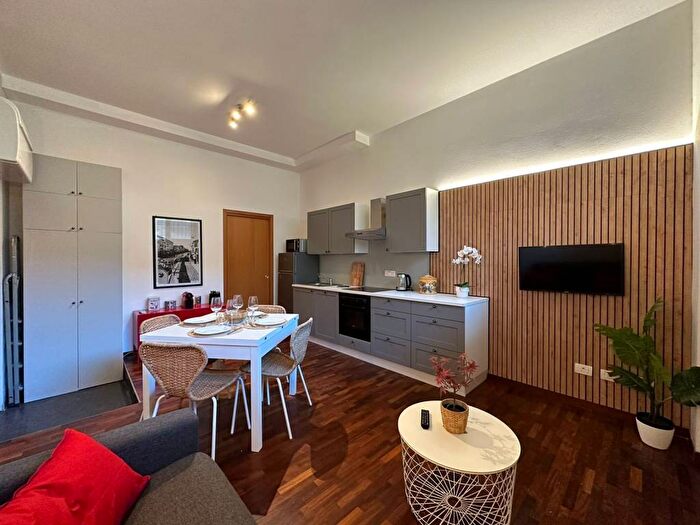 Appartamento bilocale in affitto in Viale Col di Lana, Corso San Gottardo, Milano