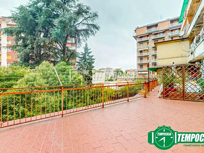 Appartamento trilocale in vendita in Valenza