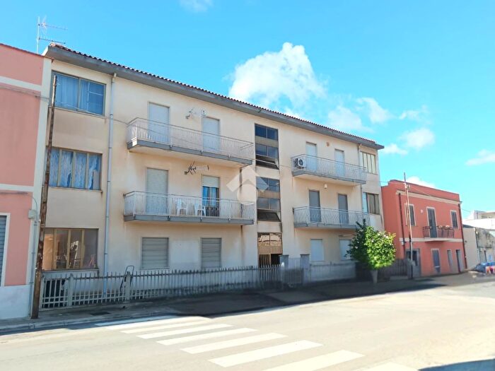 Appartamento trilocale in vendita in Via Milano, Erice