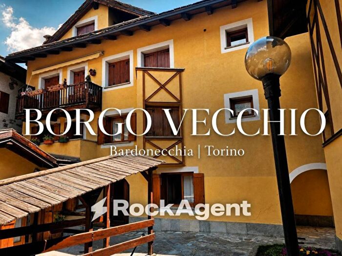 Appartamento trilocale in affitto in Via Giovanni Giolitti, Centro, Bardonecchia