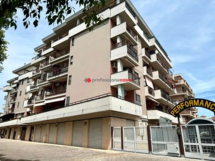 Appartamento trilocale in vendita in Viale Giotto, Foggia