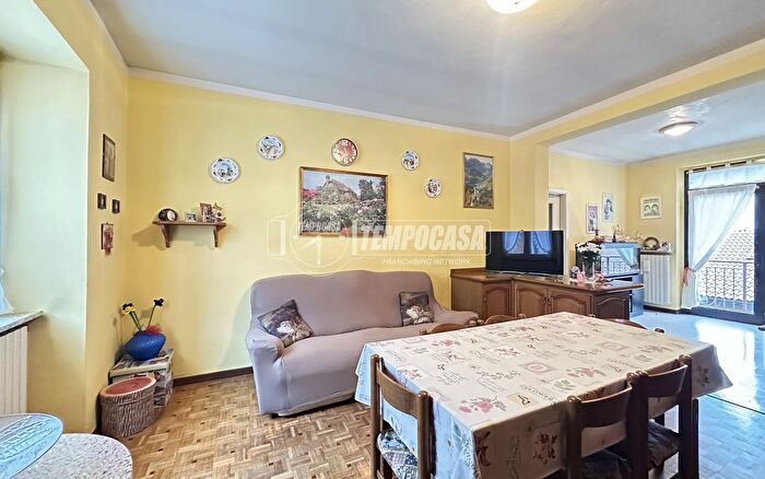 Casa quadrilocale in vendita in Via Cavaghi, Foresto Sparso