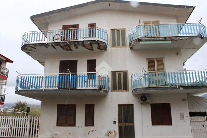 Appartamento bilocale in vendita in Via degli Ulivi, Santa Maria Del Cedro