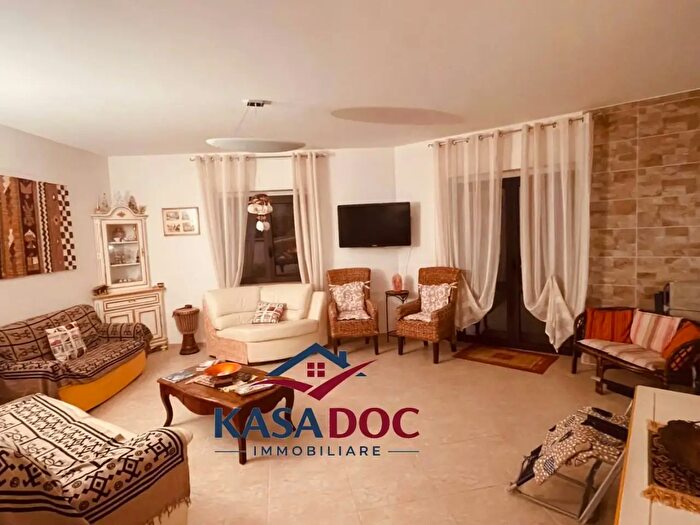 Appartamento quadrilocale in vendita in Contrada Miriello, Squillace