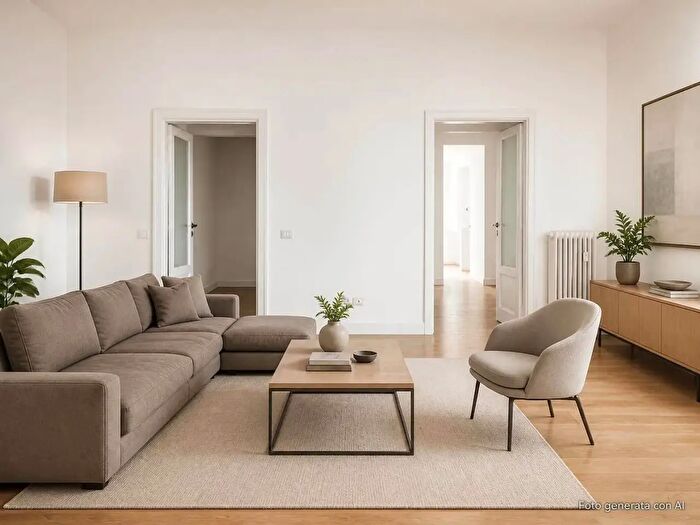 Appartamento con 10 locali in vendita in Via Petrarca, Milano