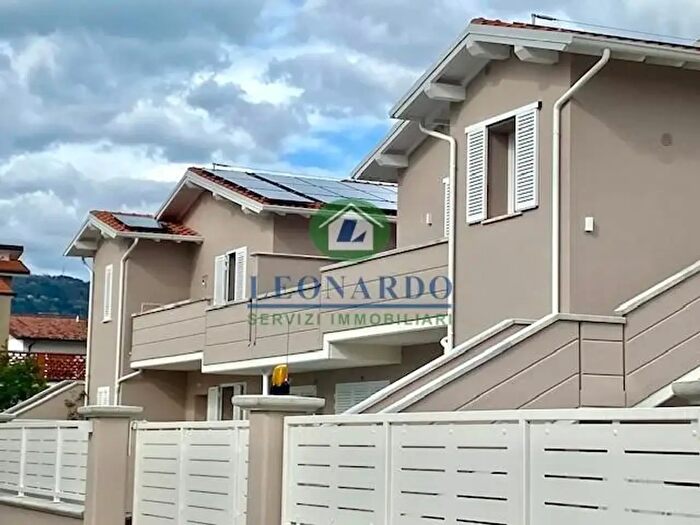 Appartamento quadrilocale in vendita in Massa E Cozzile