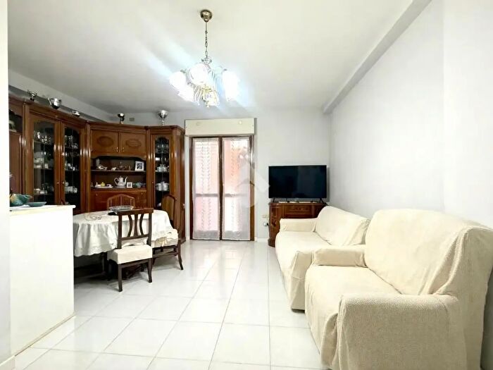 Appartamento trilocale in vendita in Via Danimarca, Quartu SantElena