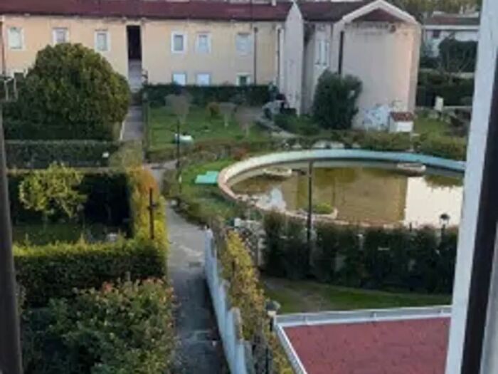 Casa trilocale in vendita in Viale Rivachiara, Sellia Marina