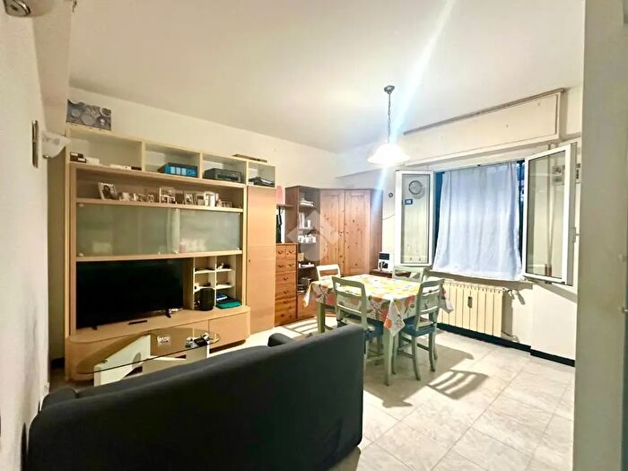 Appartamento bilocale in vendita in Via Pian di Rocco, Carasco