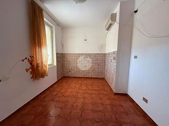 Appartamento trilocale in vendita in Regione Ungias, Alghero