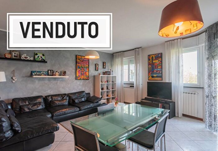 Appartamento trilocale in vendita in Piazza dei Popoli, Pioltello