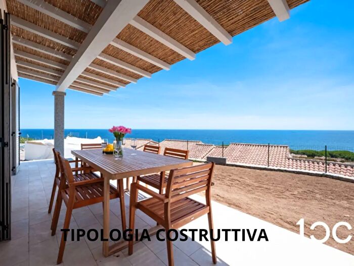 Appartamento trilocale in vendita in Budoni
