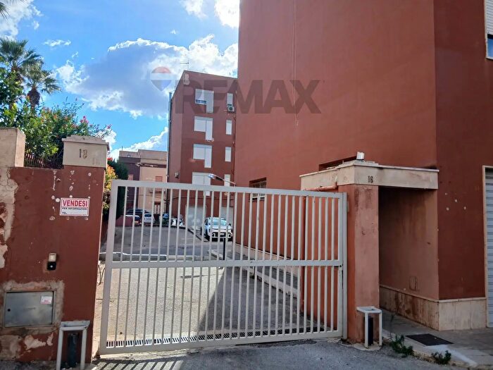 Appartamento con 7 locali in vendita in Via Principe di Napoli, Erice